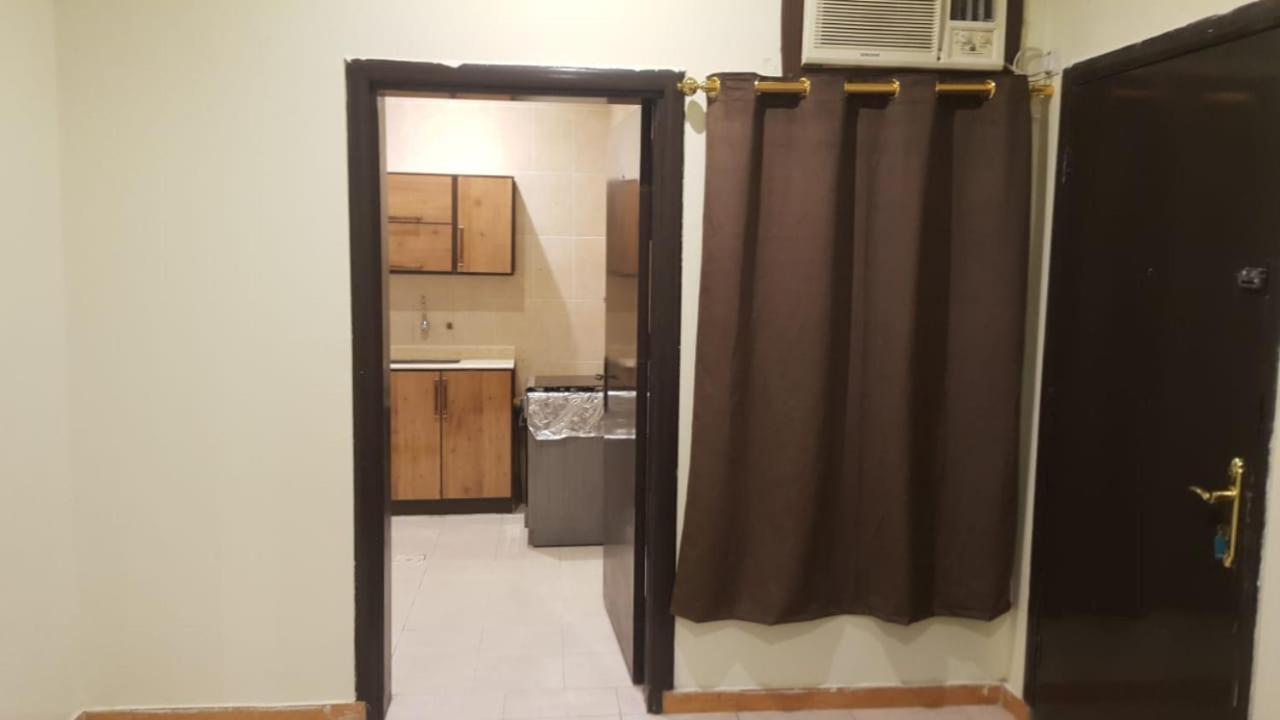 Al Eairy Apartments- Jazan 1 Екстер'єр фото